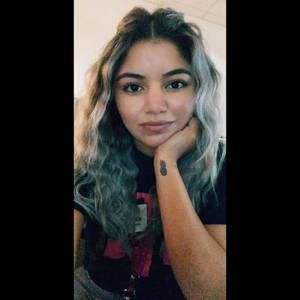 Meet your Posher, Marissa